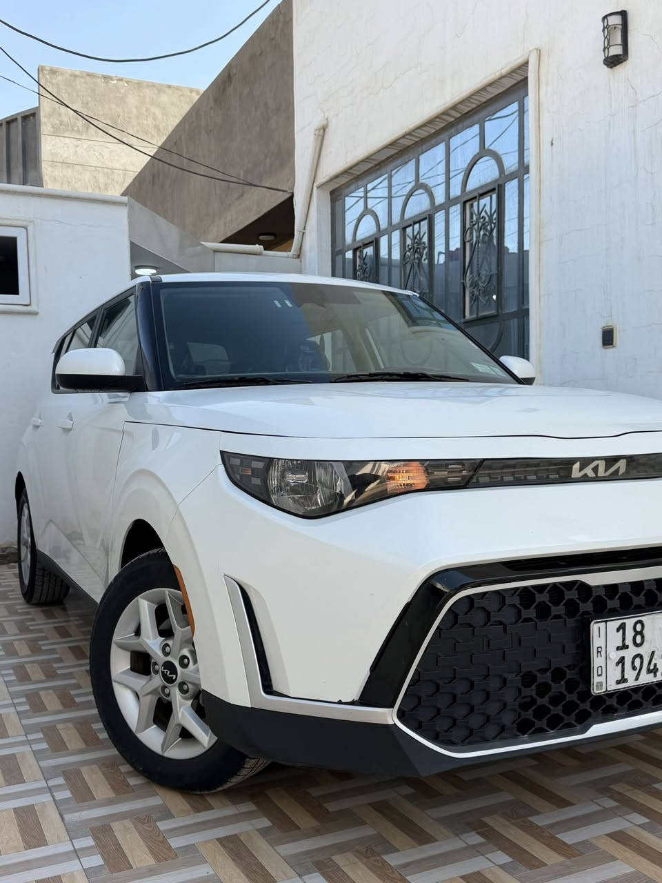 السلام عليكم
كيا صول موديل 23 
ماشيه 36 جديده جدا 
مكينة 2000 دوش 
السعر 158 وبيها مجال 
حادثها  جاملغ وبنيد 
مواصفات 
كامرا 
شاشة لمس كاربلاي 
رادار امامي 
رادار خلفي 
رادارات جانبية بالمرايات الجانبية 
توقف تلقائي
تحديد مسار 
كروز سرعه 
اطفاء ذاتي بالازدحامات 
تحكم ستيرن حميع الاتجاهات 
ويل كب 
مكانه حله. 
هـ***********
