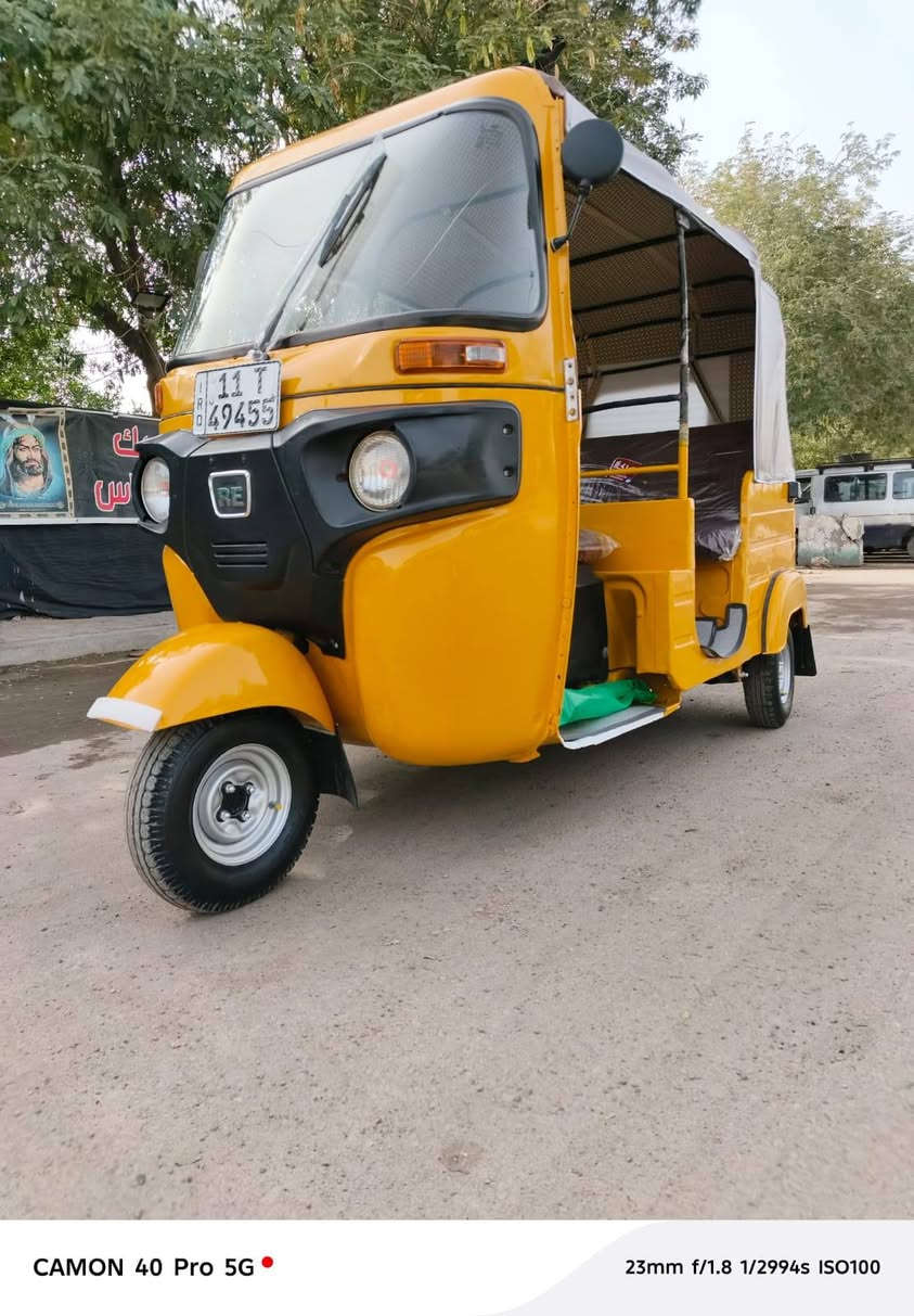 سلام عليكم تكتك موديل ١٨شهر11 رقم سنويه تحويل ثاني يوم جادر جدبد سفريات ٧قطع  جامه جديده دوشمه جديدة اي نقص مابيه صبغ عام جماليه اي نقص مابيه مكينه اكسل خير الله تجفيت جديد كل نقص ماكو تخم تاير مكاني بغداد الغزاليه  شراي اتصل***********السعر5100وبيه مجال
