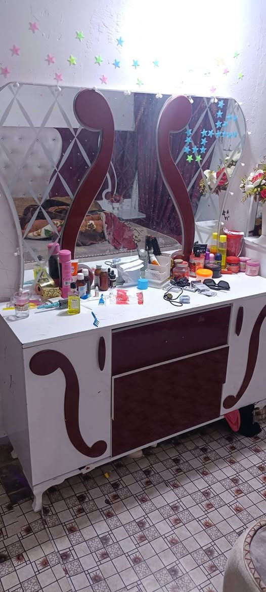 للبيع محتاج وريد ابيع ب500 وبيه مجال بصرة ابوالخصيب
***********
