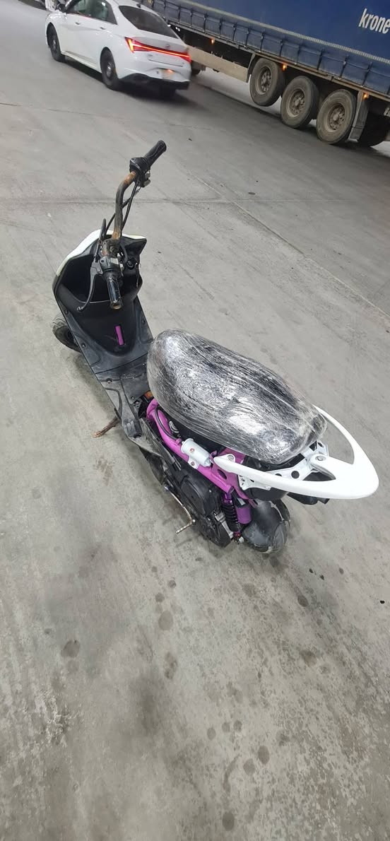 سلام عليكم 
ماكس عدله مال لعب كامله مكينه 49 بلاد سلف وهندر ناعمه حيل 
شلعه معدل تخبل 
مناقصهه شي 
السعر 350 وبيهه مجال 
مكاني بغداد الشعب
***********
