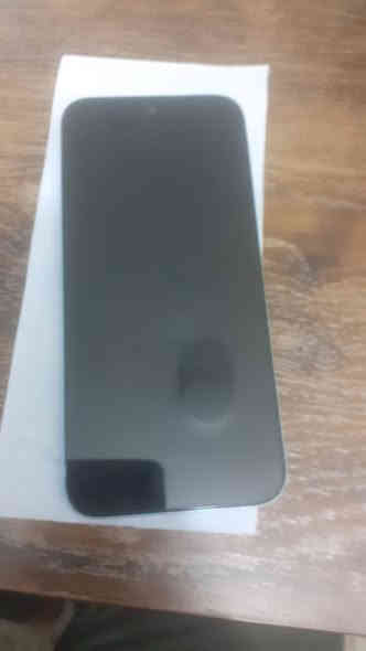 موبايل للبيع جديد مامستخدم السعر ١٨٠ الاتصال *********** كربلاء حي الإطارات
