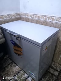 مجمدة • جديدة • استعمال قليل جدا