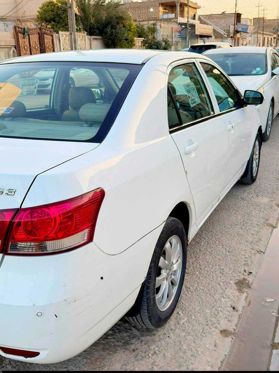 🚘 للبيع BYD موديل 2016 -G3 – فول مواصفات✨
المواصفات:
. بصمه + سنتر لوك
• فتحة سقف
• تحكم ستيرن
• كامرة خلفية
• شاشة
كشنات جلد الابلادي ملاتها
رقمها بابل انكليزي ماكو اي غرامه مصفره سيارة
مكاني النجف مكاني النجف
سيارة كلشي ما مبدل بيها  ع بلادي معمره حداديه بدون صبغ وبدون ضربه
ملاحظة بيها خياسات قليله بالباب مثل ما واضحات بالصوره
✅ السيارة مكفولة من الضربة
✅ كير ومكينة نظيفات البلادي نظيف
✅ ماكو دونز ولا تبخير
✅ سيارة جاهزة ما تحتاج شيء
ملاحظه بيها خياسات صغار بالباب الخلفي والعتبه
بيع ب63 وبيها مجال
‏‪***********‬‏ الشراي يتصل وبعيني مو شراي لا تراسل ما أرد عليك
بي واي دي
