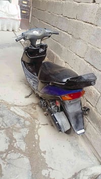 دراجه ادريس ياباني الدراجه ما مفتوحه يرادله بس جويتر السعر 250وبيه مجا...