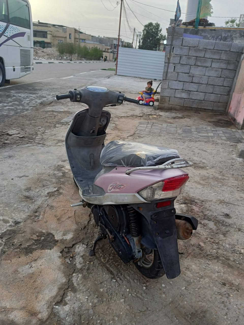 سلام عليكم قجمه لبيع مكفوله كفاله جيب مصلح وتعال فحص ختم واحد ويا لمكينه حته قبق بانزين ختم واحد يابانيه أصل كابريته ما فاتح الله شاهد مكاني بصره قبله حي جامعه*********** دراجه صارله قل شهر نازله رمبه وصله موجود
