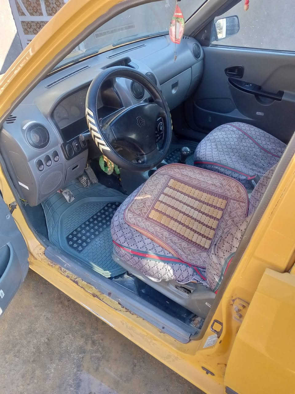 سايبا موديل 15 رقم بغداد شواصي مكفوله محرك مكفول فقط خياسات بداير السعر 32 التفاصيل ***********
