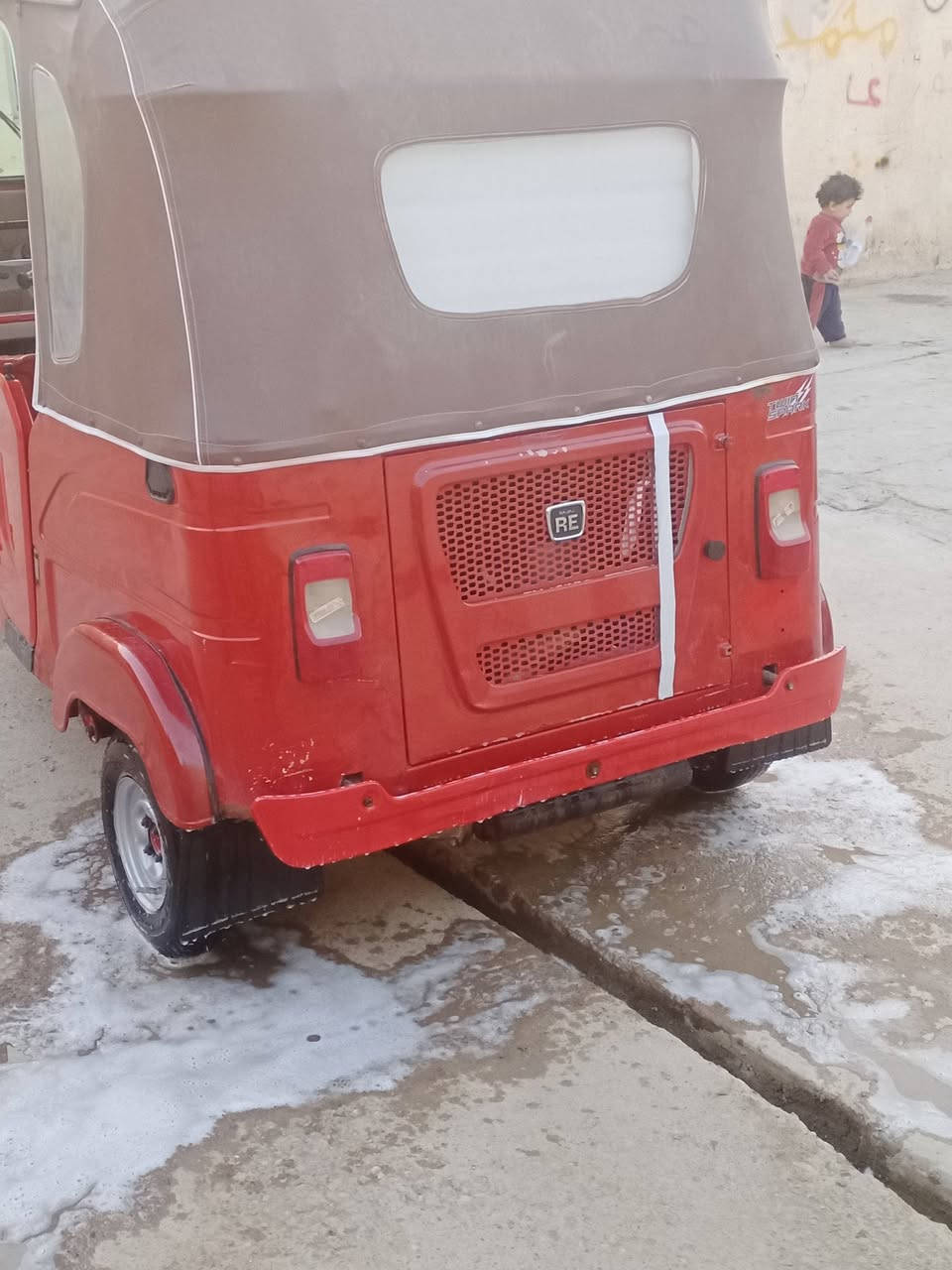 سلام عليكم تكتك البيع موديل 22شهر 2رقم واسط كفاله عامه مكينه وكشر مكان ناصريه قلعة  خاص ما جاوب ***********رجان المو شراي لا ينتصل سعر 8500وبيهه مجال🈵👋
