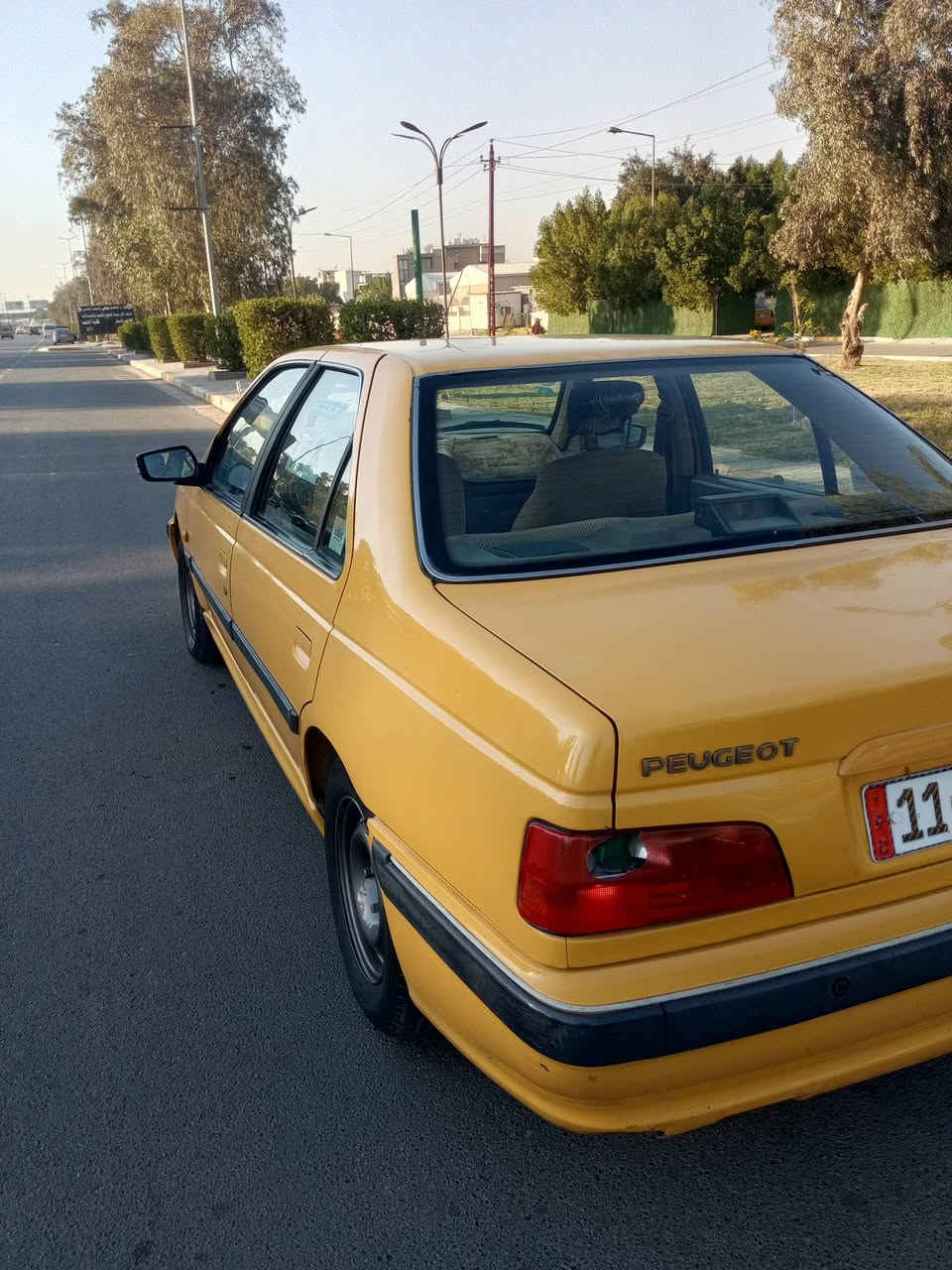 السلام عليكم بيجو بارص 2017 بغداد نكيليزي مصفره هيئه وغرامات مامطلوبه ولا ربع السعر 57وبيها مجال اتصل وتدلل اني خادم*********** مكان السياره الدوره سنويه بسمي
