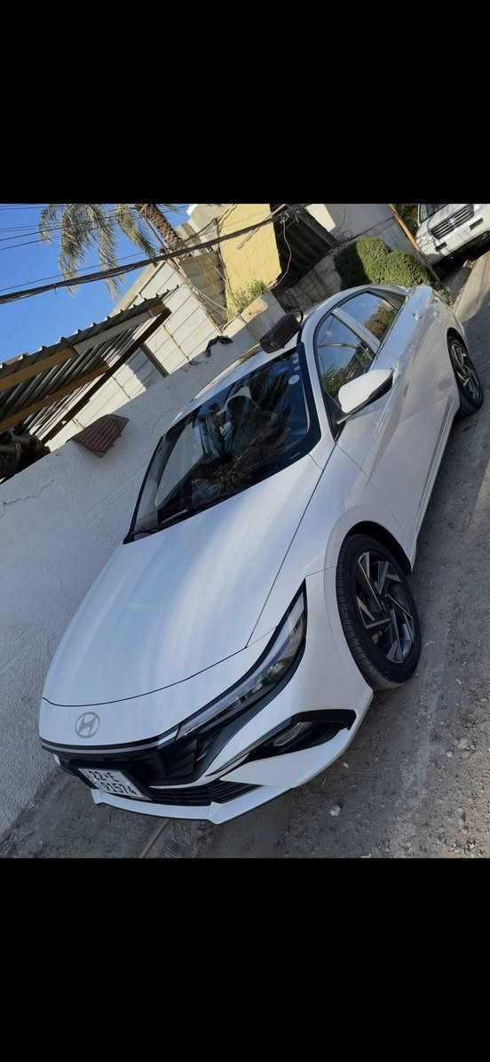 سلام عليكم ورحمة الله
النترا 2024 تجميع صين ماشية 28 فول مواصفات

مكينه 1500 مكفولة من صبغ وبارد طخات صغيرة ب دعامية فقط مواصفات معروفة للاستفسار *********** تحويل وكالة موجود السعر 143 وبيه مجال متواجد واتس اتصال بغداد مكاني
