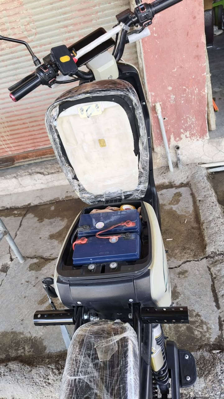 آر ٩ البيع الوك كمل غراض موجود سله موجود بطرياته نص عمر موديل ٢٠٢٤ كهربائية كمل عقل بلا سرعة ٩٩ شرط سعره ٤٠٠بيه مجال مكان كركوك حي عسكري


**إذا كنت صاحب هذا الإعلان وتريد حذفه لأي سبب، رجاءا أرسل رسالة إلى الدعم الفني**