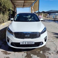 سورنتو موديل ١٨ خليجي رقم بغداد تحويل مباشر  موصفات بصمه ابواب بصمه تش...