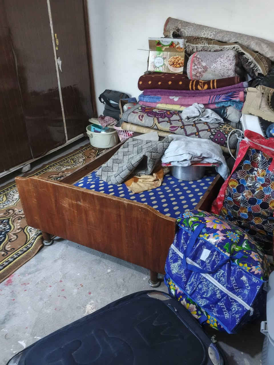 كنتور وجرابية صاج الجرباية وياهى كومدي والكنتور احنة صابغي وخلاين علية لسق الجرباية ٣٥ والكنتور ٦٠ مكاني سبع البور رقم تواصل واتساب ‏‪***********‬‏
