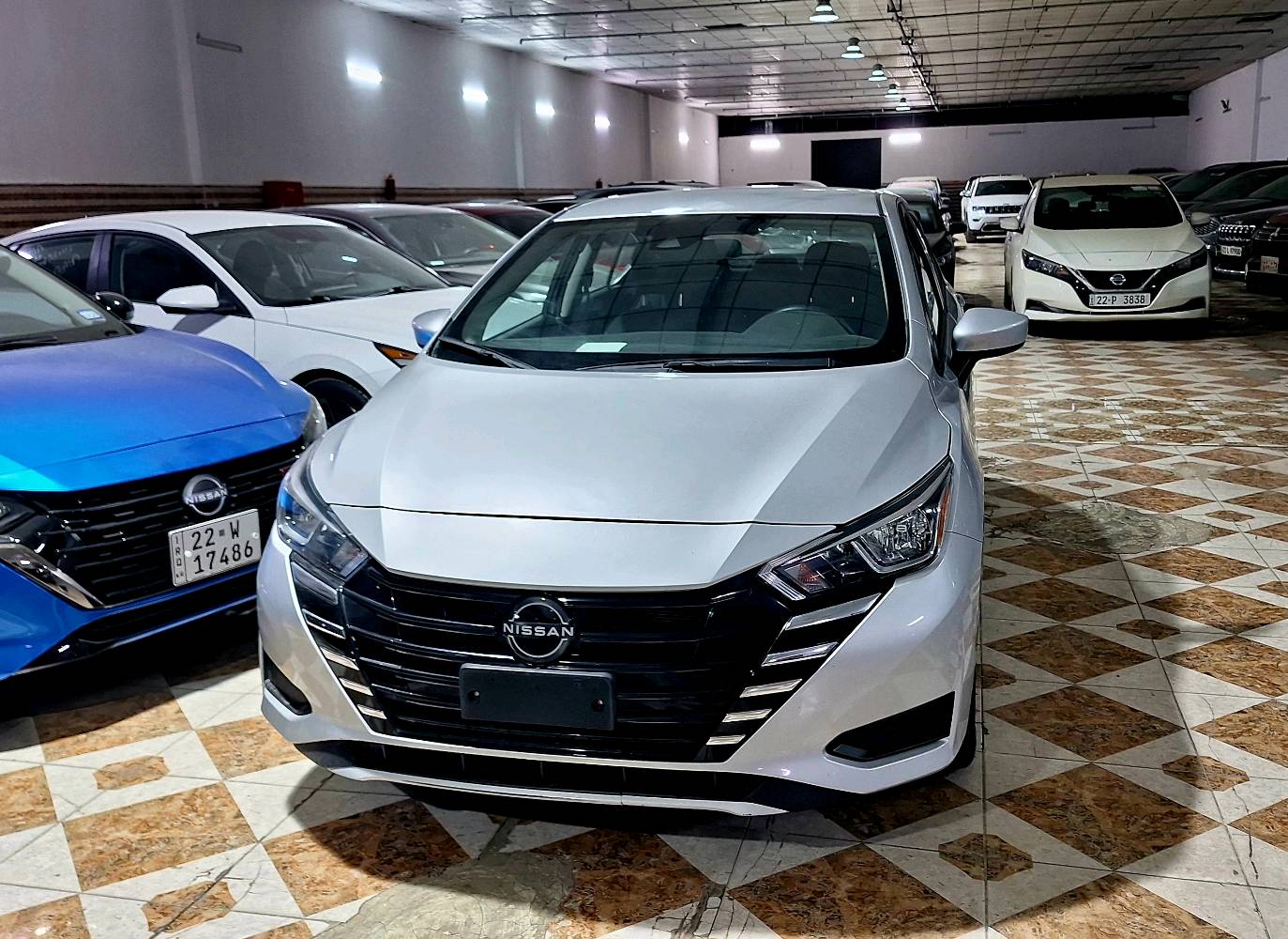 نيسان ڤيرسا  SV 2023

رەنگ سلڤر 
بصمه،  شاشه و كامیرا،  حەساسی پشتەوە،  شحن وايرلس، پێنج رادار،  راداری خەتی جادە، سوکان فوول کۆنترۆل،  گێچ ئەلکترۆنی،  ویل کرۆم،.....
مەکینە ١.٦ی ،،، ٤ پستن 
٤٩٠٠٠  رۆیشتیە 
چاملغی پێشەوەی لای سەکن و دەرگای سەکن بەبیلاد گۆرایە.
تەنها بستەک روکنی دەرگای پشتەوە لای سەکن بۆیاغە. 
ئێرباگی سوکانی تەقیە و بلادی چاککرایتەوە 
ژمارە کاتیە و ٢مانگی لەگەلە 
شوێن هەولێر 

موبایل،  واتساب،  فايبر 
***********

xxxxxxxxxxxxxxxxxxxxxxxxxxxxxx

نيسان ڤيرسا 
٢٠٢٣ SV

اللون سلڤر 
بصمة، شاشة و كاميرا ، حساس خلفي، خمس رادارت، مانع الاصطدام الخلفي والامامي، شحن وايرلس، ويل كروم بلادي، تحكمات ستيرن، گیچ الكتروني. 
مكينة ٤ سلندر، حجم ١٦٠٠ تنفس طبيعي. 
ماشية ٤٩٠٠٠
جاملغ و باب الامامي عكس السائق مبدلات بلادي 
صبغها فقط شبر بزاوية الباب الخلفي عكس السائق. 
ايرباك ستيرن ومبدل ومسستم بلادي.
مكان السيارة اربيل ويترقم شمالي.

موبایل،  واتساب،  فايبر 
***********