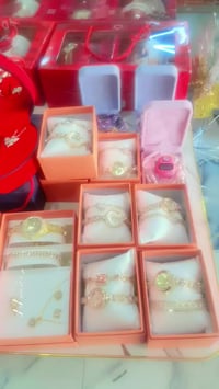 عروض هدية • تغليف مجاني • مجمع حطين السكني