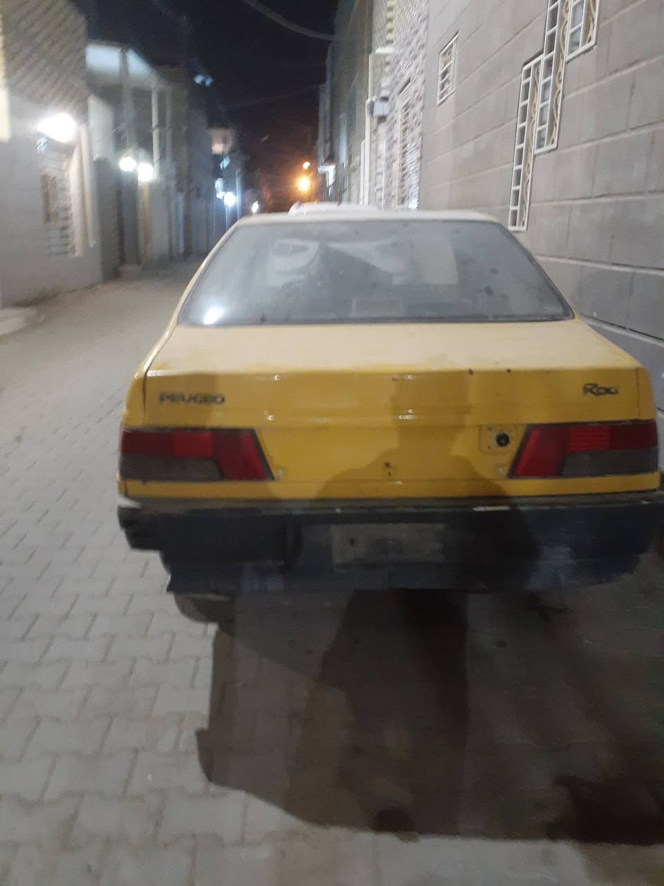 السلام عليكم اخوان بيجو روئ موديل 2009رقم نجف الانماني اصوليه شرط تحويل مباشرا حداديه حلوه كهربايات شغاله كيجات شغاله غرفته حلوه دشبول حلو باتري جديد تخم تاير جديد مطلوبه للهيئة على مشتري ***********هذا رقمي بي واستاب 24ساعه مفتوحه تحياتي الشراي مكان نجف سياره محور ونجي كربلائي  اكسن فالفو سعر 13ورقه وبيه مجال حق جيتك
