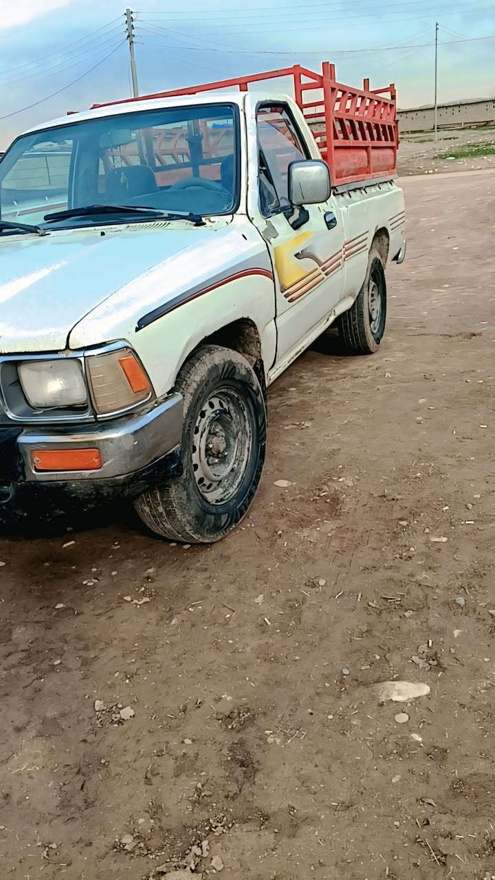 سلام عليكم بيكم موديل 92البيع  محرك    جديد كير جديد   شاصي شرط ارقم نينوئ   تحويل شرط المكان الموصل     السعر  60وبيها مجال لطيبين  ***********
