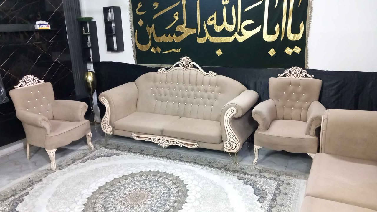 تخم ملكي تركي زان ثكيل تكمة ونضيف مال بيت 8مقاعد 350بغداد‎*********** بغداد, العراق
