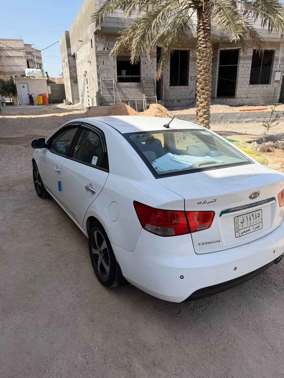 السلام عليكم كيا سيراتو خليجي 2013 محرك 1600دوش 
السياره مكفوله ضربه وصبغ وتبديل وبارد مكفوله حته من التكحيل جاهزه ما بيه نقص حداده تخم تاير محرك كير بدون فتح ماشيه 186 رقم بصره تحويل سعرها120 وبيه مجال بسيط للشراي عنواني ابي الخصيب 
*********** ابو الخصيب, البصرة
