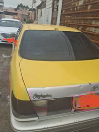 جنون كراون 2004 لون اصفر رقم بغداد للبيع بسعر مناسب جدا للاستفسار على ...