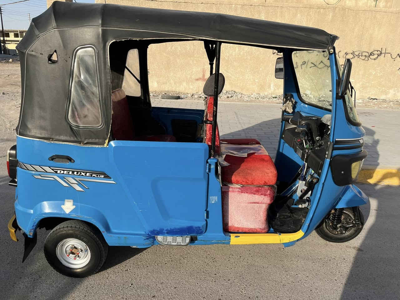 سلام عليكم البيع كفاله عامه المكينه كفاله تكتك واحد وعشرين بسمي العنوان بصره سعر 7ونص بيها مجال حك. الجيه رقمي ***********
