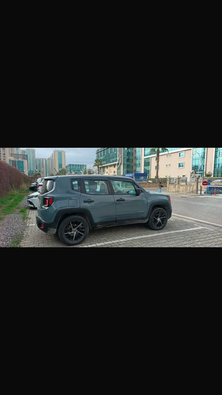 جيب كومباس موديل ٢٠١٧  6 قطع صبغ بدون داخل بجم خلف كبس كير محرك بشرط  سعر ٩٨ مجال اتصل وتدلل *********** أربيل, العراق
