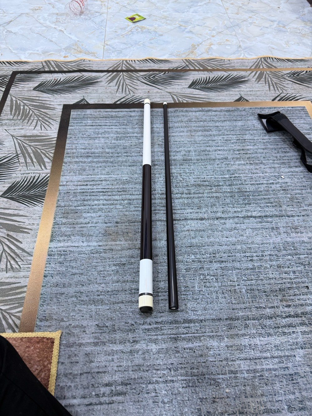 📍النجف حي الجمعيه/شارع/20
مس بليارد غير مستعمل الى قليل
مع جنطه لحمل المس هديه 🎁
نضافه 95‎%‎ شرط الفحص 🎱🔥