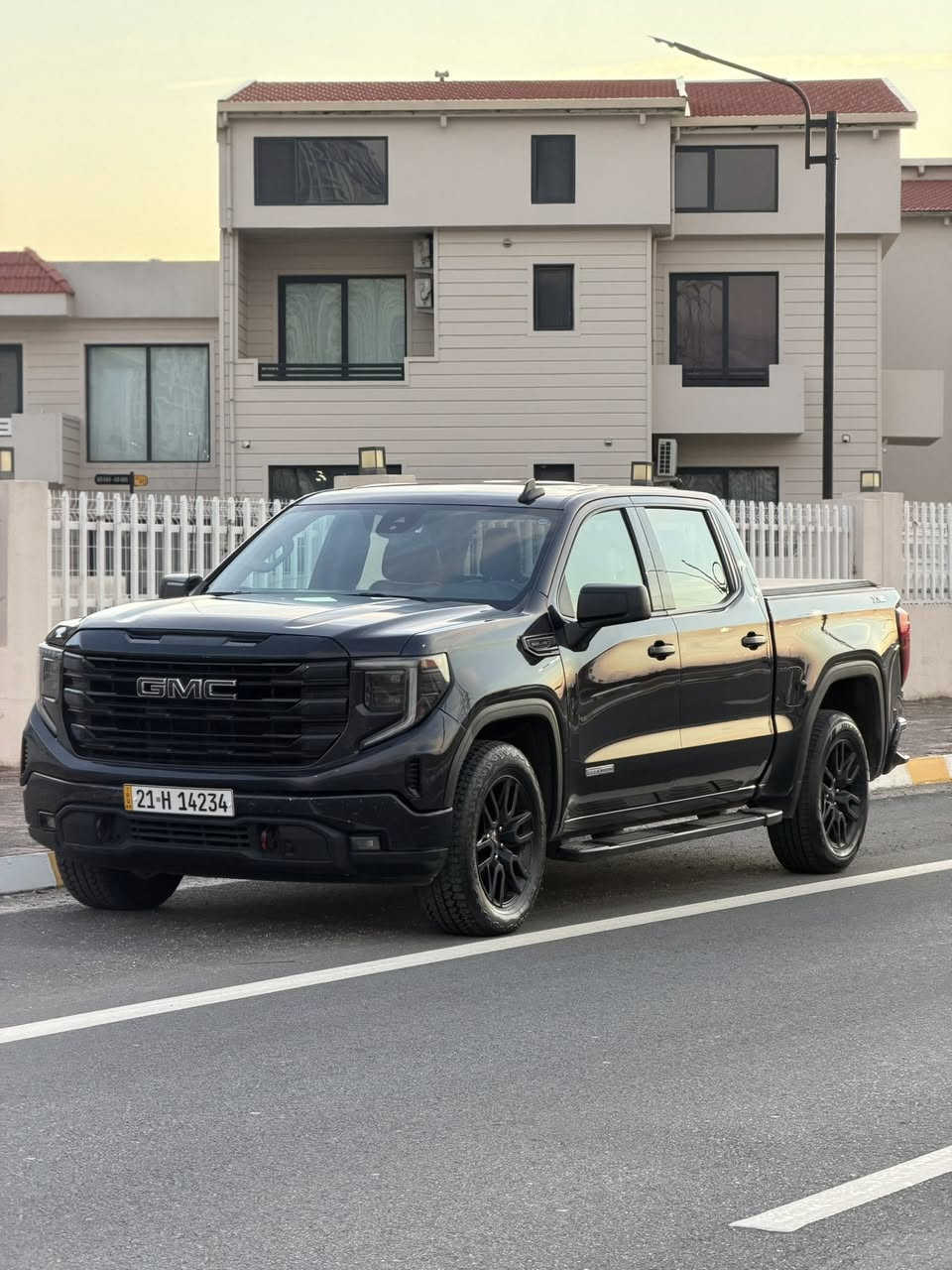 سلام عليكم
2023 GMC seirra للبيع
Elivation
Offroad pakage
شاشة كبيرة
عينة دجتال
دبل اكسل 
محرك ٨ سلندر 5.3 المرغوب
دبل اكسل خفيف و ثكيل
السيارة من دعامية لدعامية ابشرط
ماشية ٣٠ الاف ميل
رقم سليمانية باسمي تحويل وكالة نفس اليوم
حادث جدا بسيط جاملغ امامي صبغ بدون دواخل 
سعرها ٣٥٨$ و مجال بسيط 
مكان سليمانية تحويل وكالة نفس اليوم حاضر
رقم تلفون فايبر واتساب ***********
