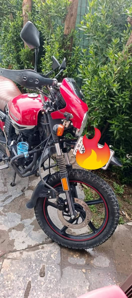 السلام عليكم دايوان ٢٠٢٣ ماشيه 47 الف دراجه نظيفه سنويه موجودة سعرهة ٣ الاربع الشراي علة هذه الرقم
***********
