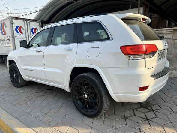 خليجي اوفر لاند 2014  فول مواصفات 
حساس امامي خلفي 

زنون عالي ناصي 

بانوراما 

جكات 

كشنات تدفئه تبريد 

شفتات سترين

مري شفط 

ويل مال 20 

معروفه مواصفات الاوفر لاند

تايريات جديده 

السياره بدون ايرباك

ولا ضوه مشتغل بالدشبول

تحويل مباشر 

مكانهه المنصور  ما متواجد ع النت 

السعر  21.600

***********
