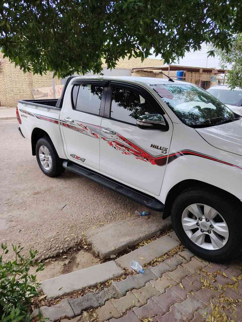 السلام عليكم بيكم فور ويل موديل 18 سياره جاهزه سنويه جديده
السعر 210 وبيه مجال \ , ***********
