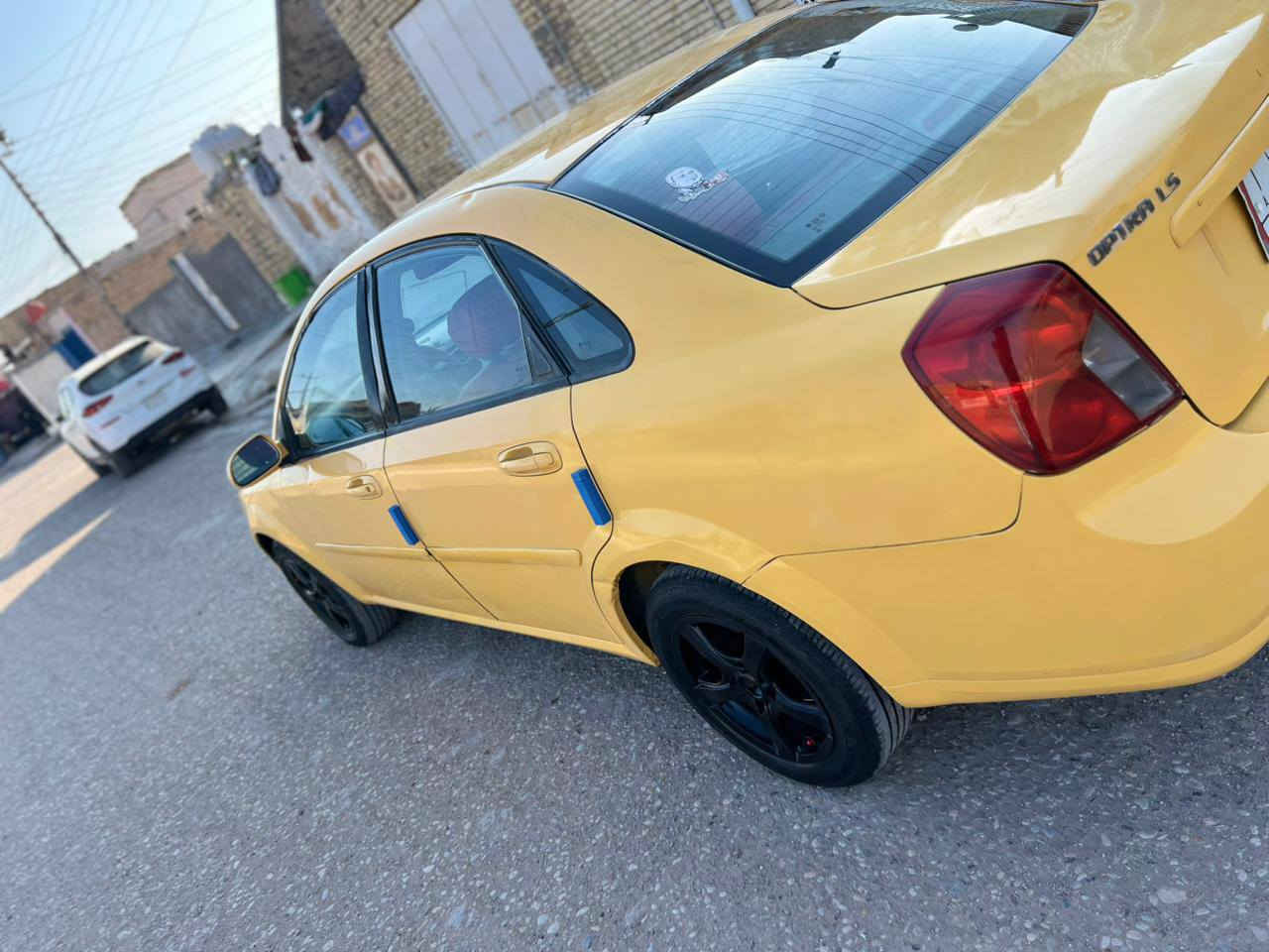 عليكم اوبترا موديل موديل 10 سياره مكفوله من الضربه والتبديل تخم تاير حداديه 100% كير مكينه مكفولات كهربائيات كلها شغاله سنويه لل 27 سياره جاهزه مكان السياره ميسان العماره سعر السياره 55 وبيها مجال قليل رقالسلامم الهاتف ***********
