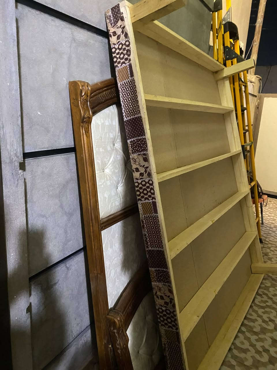 السلام عليكم
جرباية نفرين للبيع
السعر ٢٥٠ بيها مجال
المكان الدورة
للاتصال ***********
