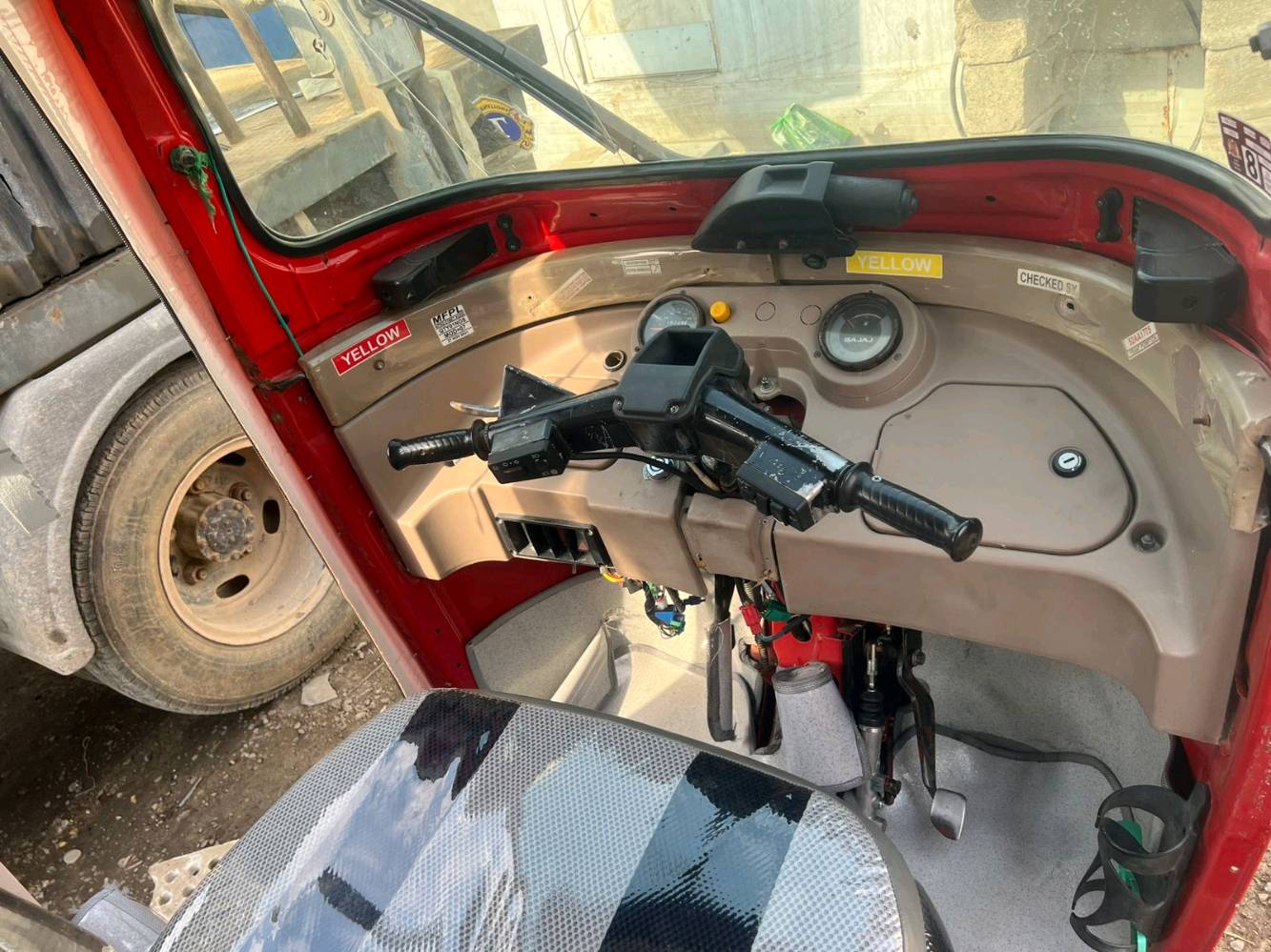 تكتك 18 شهر 5 اوراق اصوليه كامله 7 ورق تكتك تجي تشوفها بعينك وتقتنع بيهه اله ابيع محرك مجفت كامل  غراض اصلي قمجيات كلهن جدد مبدلات بريك منظومه كامله مع عنبارات وبنزات كامله وعنبار رئيسي جديد وفلاوين و سلف ودوشمه وكاعيات جدد ناقصهه فقط دبلات و طبنزات  ابيع كوم حديد  عنواني مشتل شارع المطبك سعر
 وبيهه مجال 3700
رقمي ***********