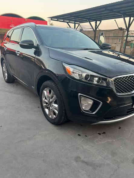 سورنتو موديل ٢٠١٦ وارد مريكي حادث جملغ وبنيد بدون دواخل فول مواصفات ١على ١ محرك تيربو دواخل جلد  ***********
