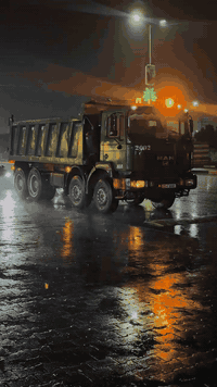 الموديل 2002 

محرك 410 جديد 

كير 221 حصيره

مجموعه ام الاسد بلاد برغي مامفتوح بيه

تبريد بلادي

تخم تاير جديد شاصي عالي مكفول كفاله عامه

السياره بيه رتايدر قفل سرعه بريك خلفي بنز امامي دسك

رقم سليمانية انكليزي للـ 2030 بأسمي مداور ثاني يوم

للاستفسار : ‭٠٧٧٢ ٥٤١ ١٥٤٤‬ // ***********
