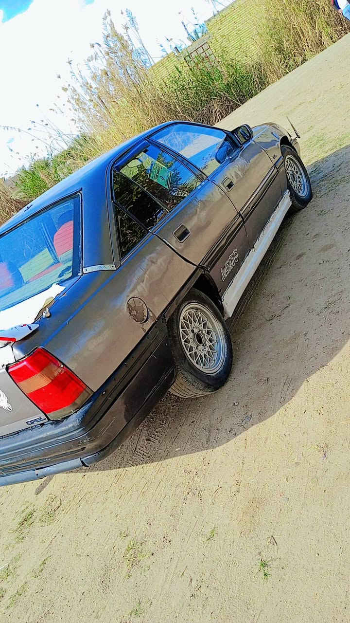 من رخصه الادمن أوبل اوميكه موديل 1989 كير ومكينه زينات حداديه زينات تخم تاير ويل كب أبو شبجه كهربائيات كله شغاله صدر امامي خلفي سنويه27 سعر 24 وبيه مجال رقم التواصل ***********الاثير  *********** مكان فلوجه صقلاويه قرب جامع ابي ذر الغفاري
