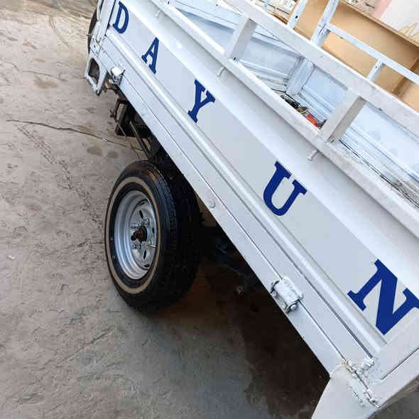 سلام عليكم ستوته للبيع مديل 2012اوراق كامله جدد أوراقه كله جديد ستوته تواير جدد تعميره كله جديد سعر مليون و300وبيه مجال رقمي ***********مكاني ناصريه قضاه الفهود
