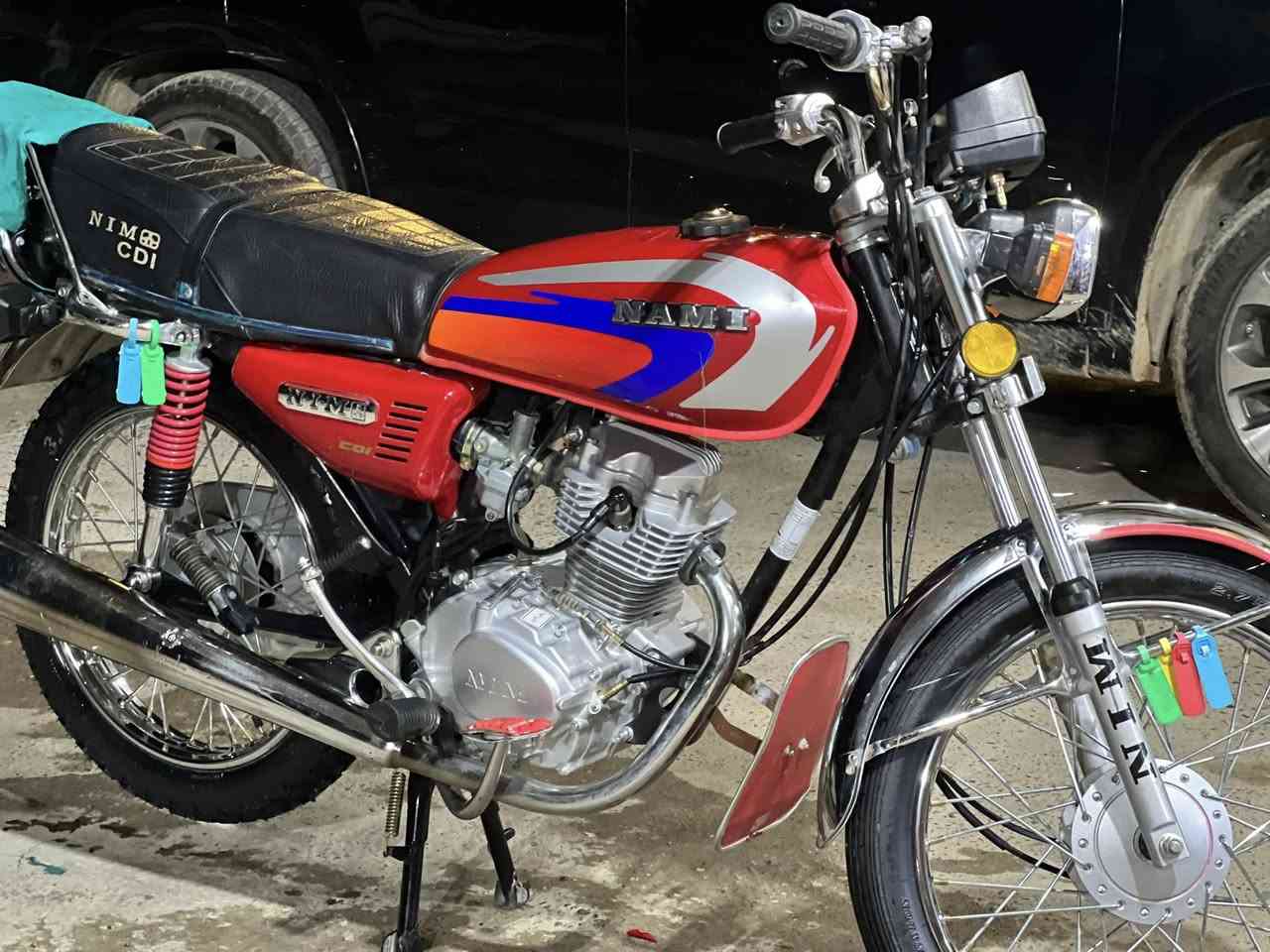 السلام عليكم دراجة للبيع الريد يخابر ويدلل ***********
