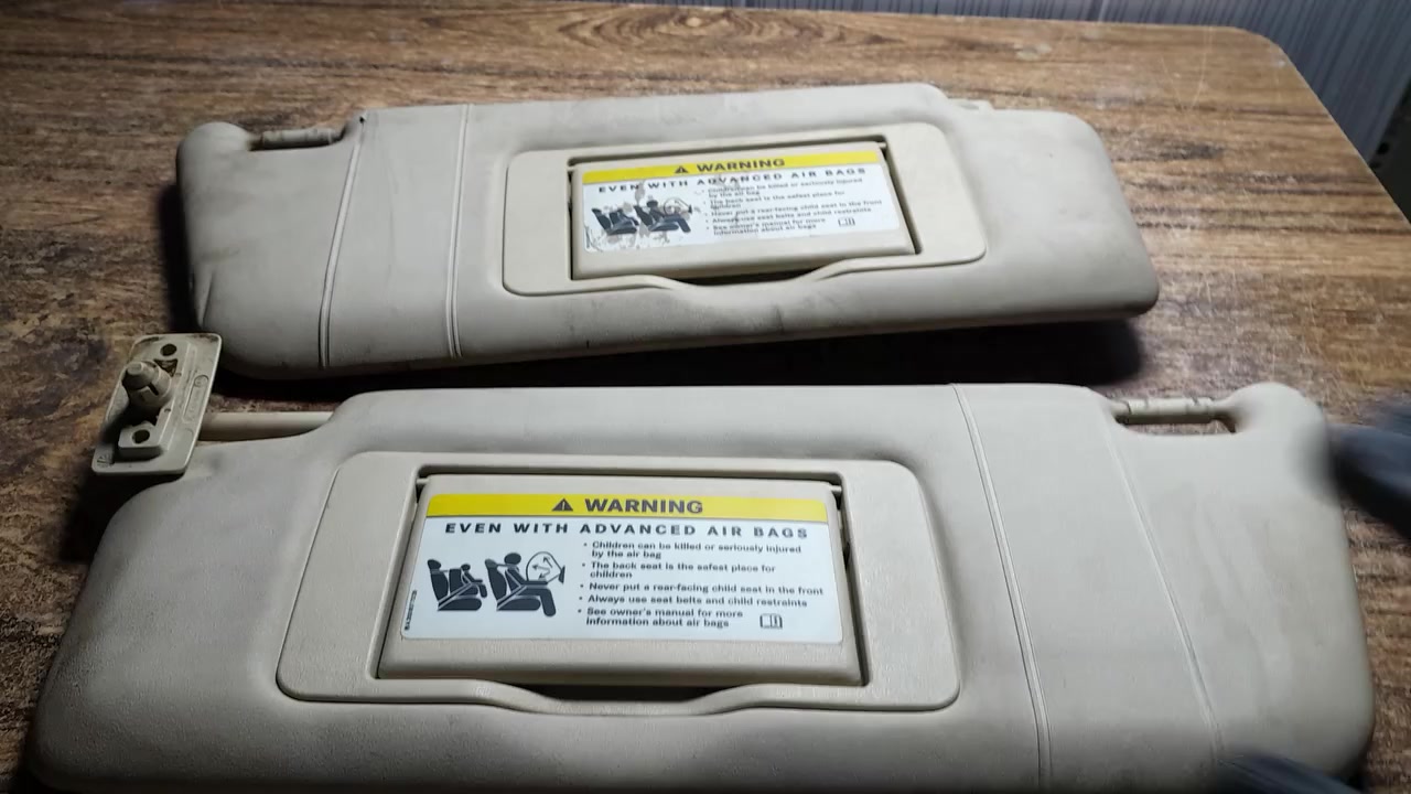 شمسية كهربائي ام عيون مستعمل اصلي مرسدس واساب ***********
