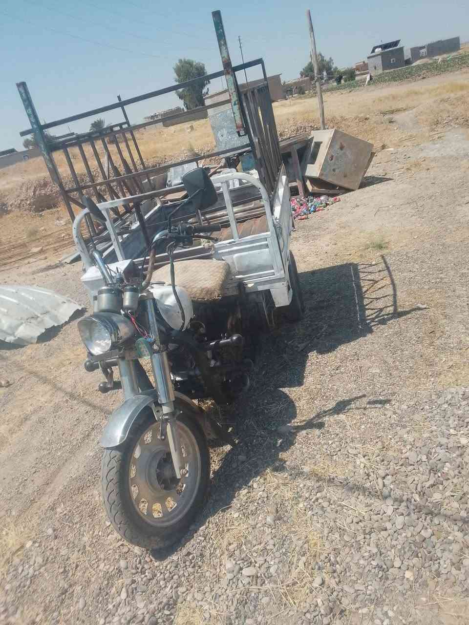 سلام عليكم ستوته للبيع السعر 625وبيها مجال لا صرف لا بخار مجفته جديد قطره مال خياس مابيهه تايرت جوبلس كهربائيات كامل شغاله  ***********
