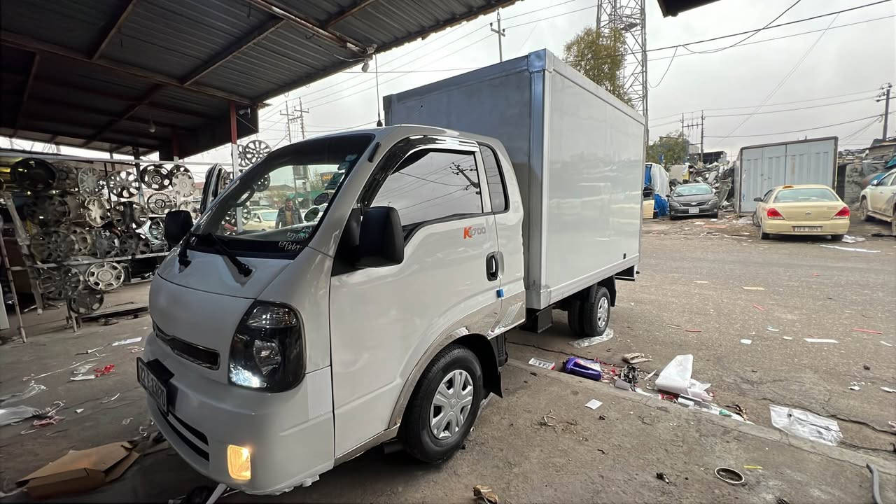 🧿📦كيا2014
دحمى لؤدحمى به شرت سنوى تاكو 2029
جايز 6تايى لؤك نرخ 140$ماجال
*********** أربيل, العراق
