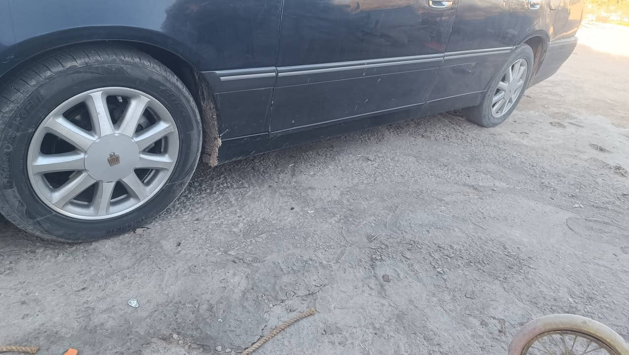 سلام عليكم عندي هاذه ويل نجمه بيه ثقب بلويل بصيط من جوه هوه تخم تاير نضافته اخو جديد
مكاني نجف


**إذا كنت صاحب هذا الإعلان وتريد حذفه لأي سبب، رجاءا أرسل رسالة إلى الدعم الفني**