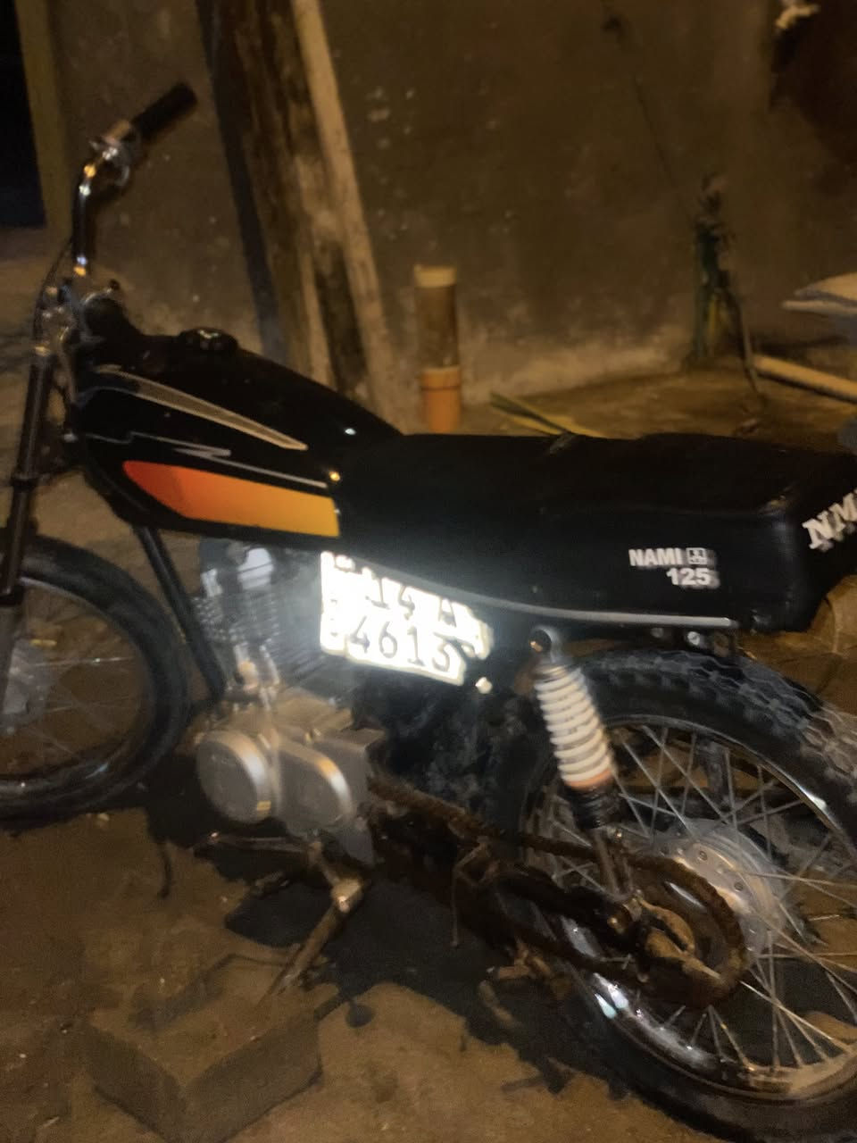 سلام عليكم شباب ايراني رقم بصرة للبيع موديل 18 تعمير 25 تحويل ثاني يوم سنويه ل 28 مكينه جديدة 23 بعدهي ع سحك السعر 1450 مكاني بصرة معقل دور الهندية مو شراي لاتعب روحك رقمي ***********
