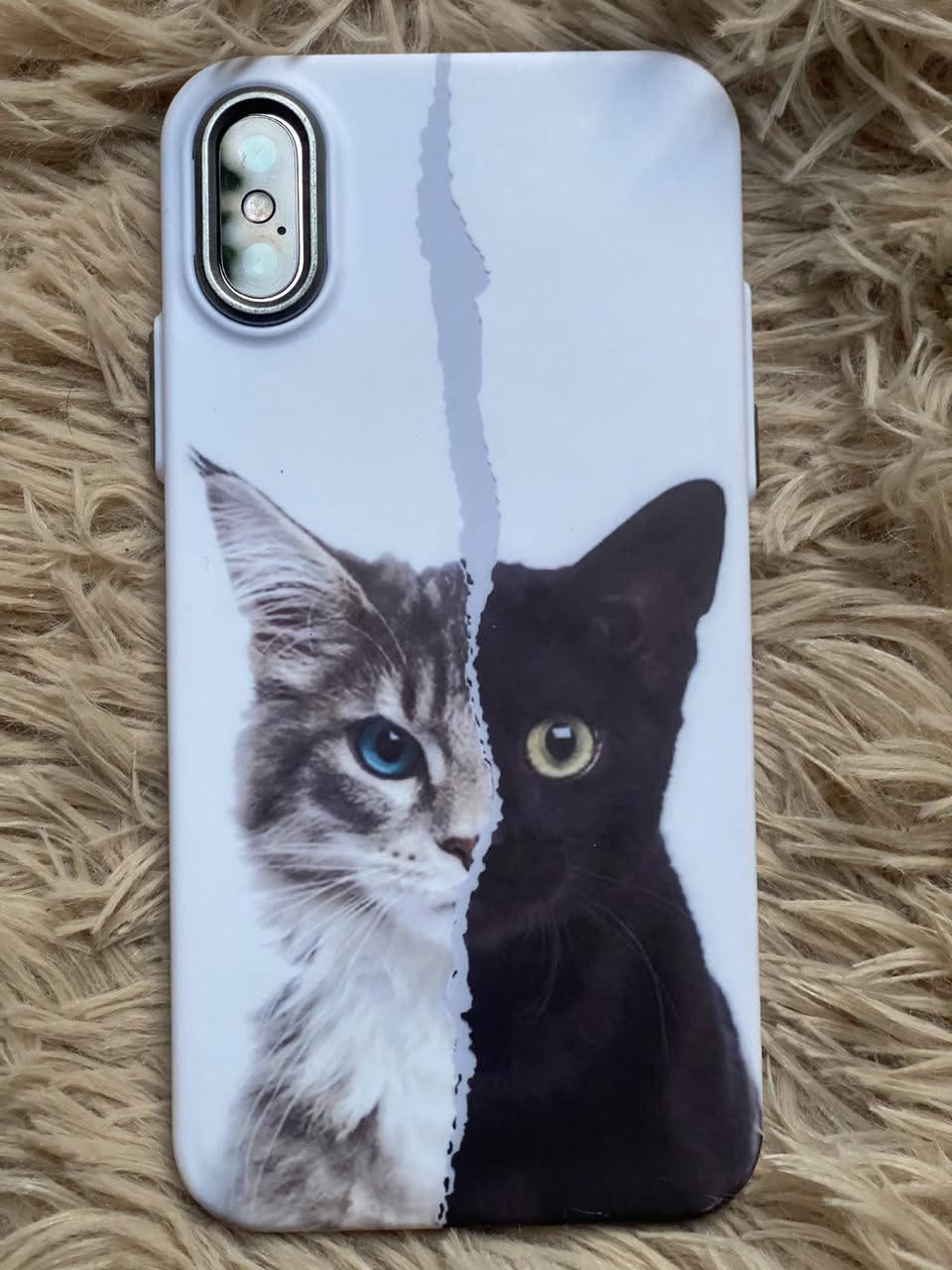 ايفون x ذاكره 256
بطاريه مبدله 
شاشه تفصيخ 
فطرر خفيف بل ضهر 
***********
