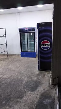 محلات 3 للايجار مدينة الصدر قطاع 63 شارع ابا ذر للتواصل 07735935618