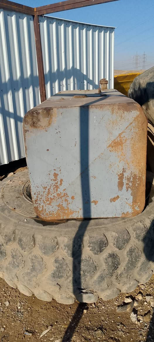 السلام عليكم تانكي مال سكانيا للبيع سعر 150 وبي مجال عنوان موصل الايمن *********** موجود واتساب
