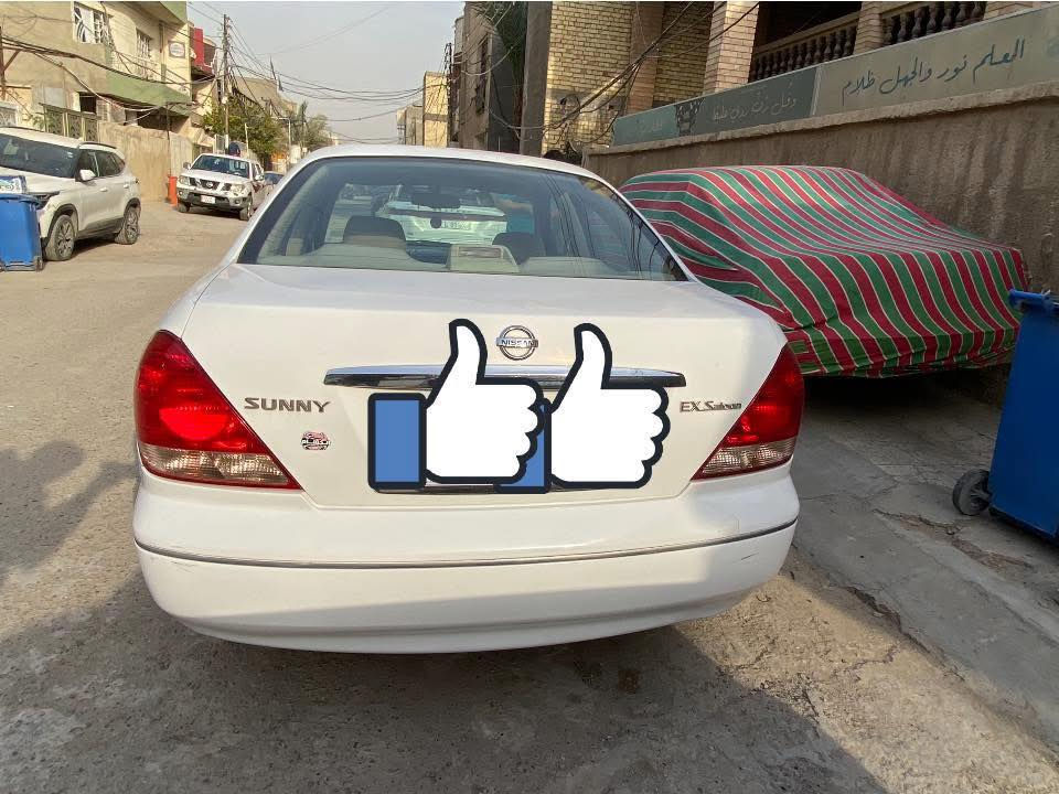 سلام عليكم 
سني 2008 رقم بغداد انگليزي ، السنوية سقطت بشهر 11 ، غرامة السنوية و وعليها غرامة 100 الف اني اتحملهن 

كير محرك مكفولات تبريد ثلج 
حدادة 100‎%‎ وصدر  فقط بيها قاعدة دبل الايسر خالعه

السياره بيها البنيد معدل بارد بي رواج خفيف وبيها يم قبق البانزين بارد والدعاميات صبغ اما باقي السياره تكحيل فقط
السعر 100$ وبيها مجال بسيط 
مكاني بغداد البياع 
***********
