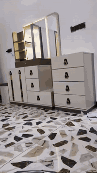 غرفه نوم تركي للبيع 8باب كماله القطع سعر بواحد و٦٠٠وبيه مجال 077466675...