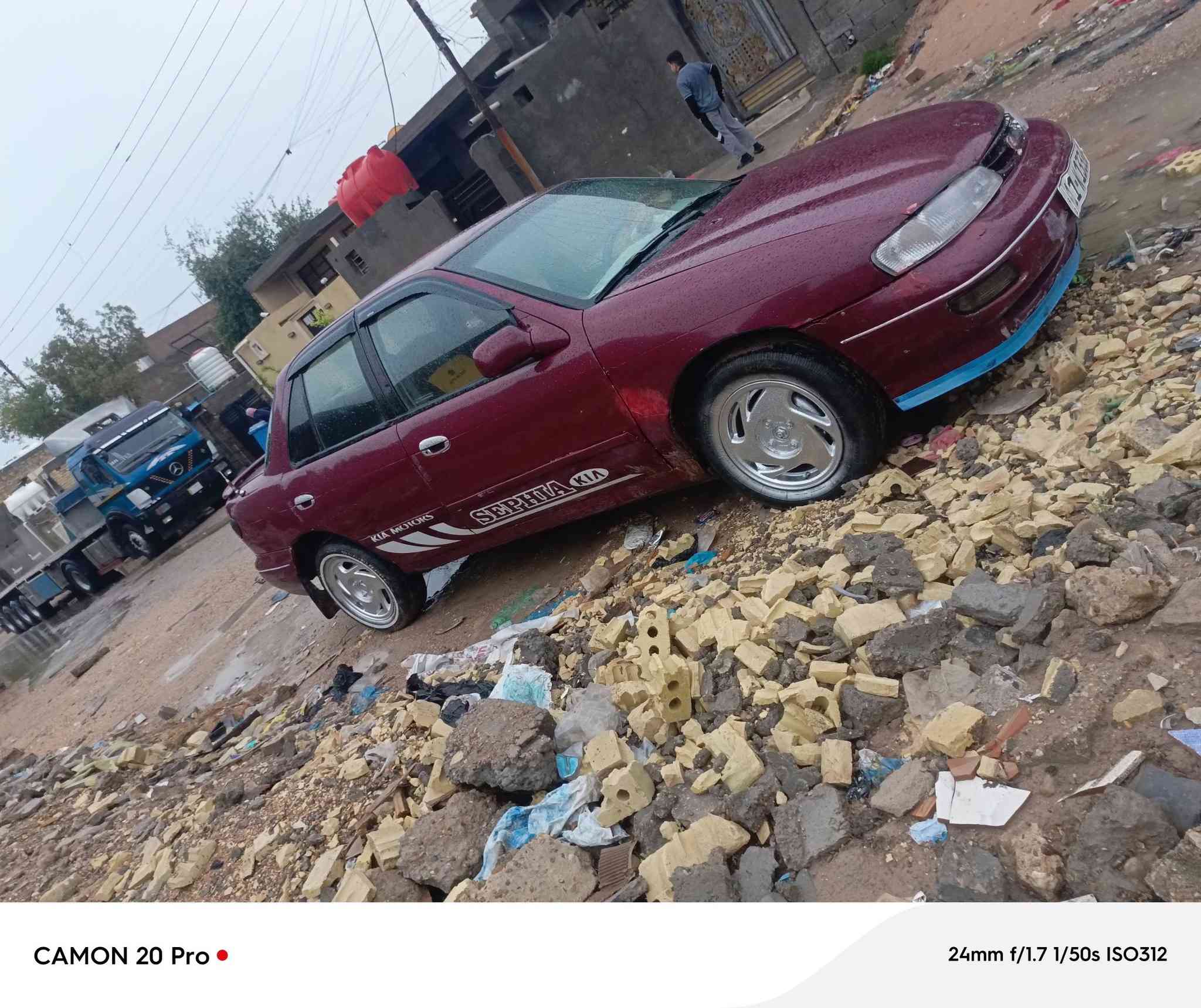 السلام عليكم 
سياره سيفيا نفخ موديل 96 بغداد مشروع وطني 
تحويل ثاني يوم صدر امامي خلفي خير من الله كيرو محرك مفتوح خير من الله تخم تاير جديد 
لا يتزنون مسجل شاشه بلازما 
سياره مال بيت نفاذ السنويه لل 28 
وشرط اللي ياخذ السياره تحويل عقد مروري اريد احول الك احسن الك واحسن الي 
سعر السياره 32 وبيها مجال ان شاء الله للشراي يتصل ويتدلل 
***********,,,,,,,،،،،،،،،،،،***********
