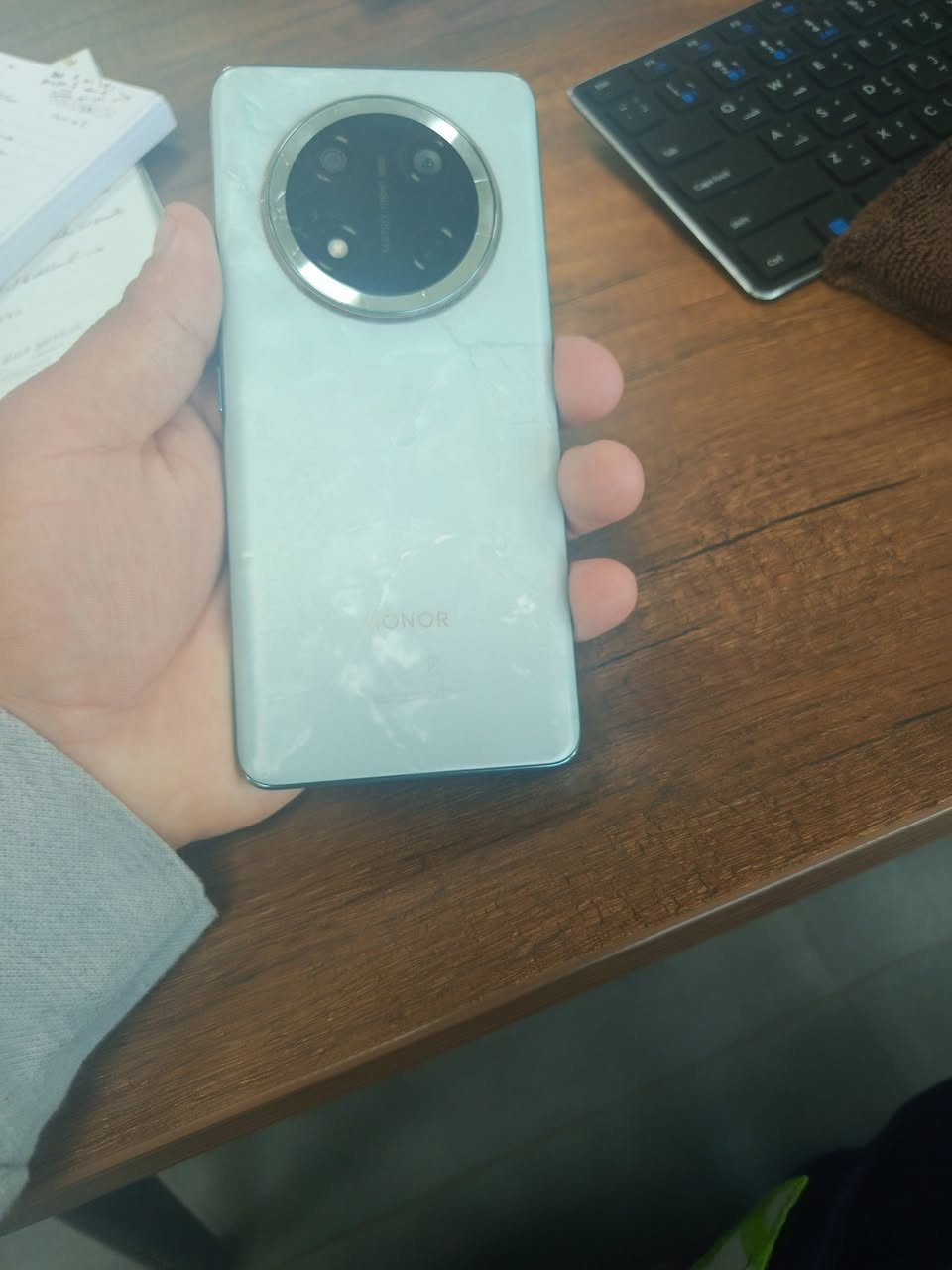 السلام عليكم من رخصة الادمن هونر اكس 9C ذاكرة 256  جهاز بي بس مراوس بايفون شعندك نزل ولبيع ب280وبي مجال للاستفسار خاص   الكسر بلكامرة لورة  مثل ما موضح


**إذا كنت صاحب هذا الإعلان وتريد حذفه لأي سبب، رجاءا أرسل رسالة إلى الدعم الفني**